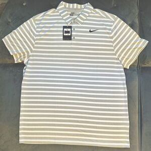 Men’s Nike Golf Standard fit Dri-Fit